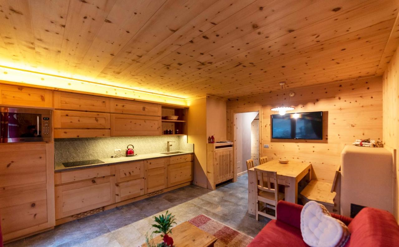 Ferienwohnung Al Bait Del Legn Bormio Exterior foto